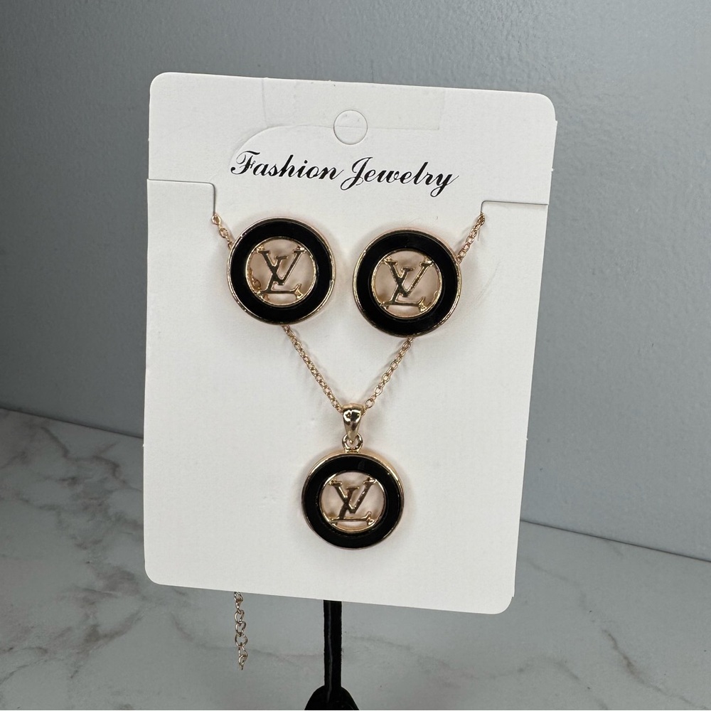 Earring & Necklace Set - Picture 2 of 12